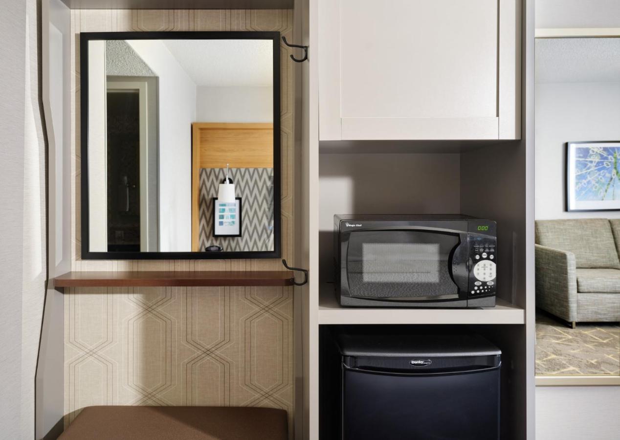 Holiday Inn Boston - Dedham Hotel & Conference Center By Ihg Esterno foto