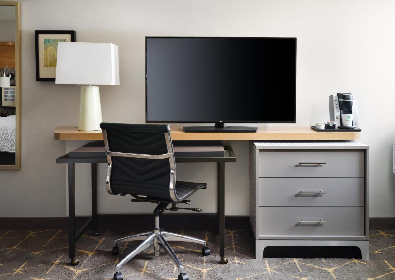 Holiday Inn Boston - Dedham Hotel & Conference Center By Ihg Esterno foto