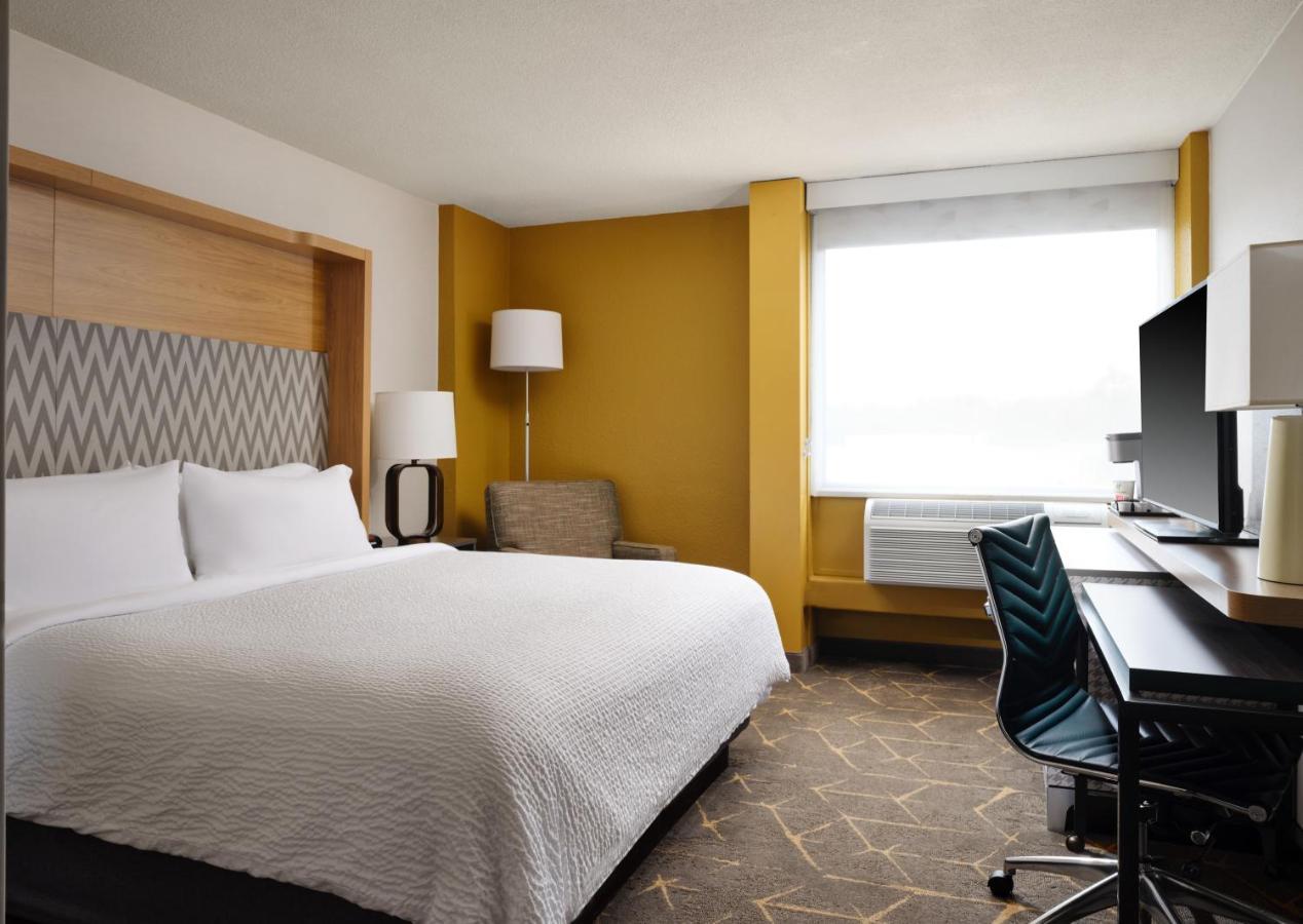 Holiday Inn Boston - Dedham Hotel & Conference Center By Ihg Esterno foto