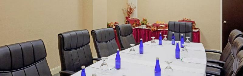 Holiday Inn Boston - Dedham Hotel & Conference Center By Ihg Esterno foto
